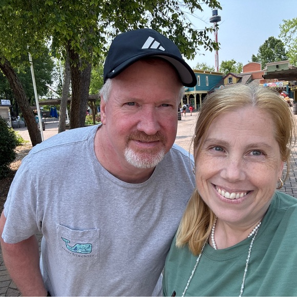 Meet your Posher, Kimberly - Picture 4 of 7